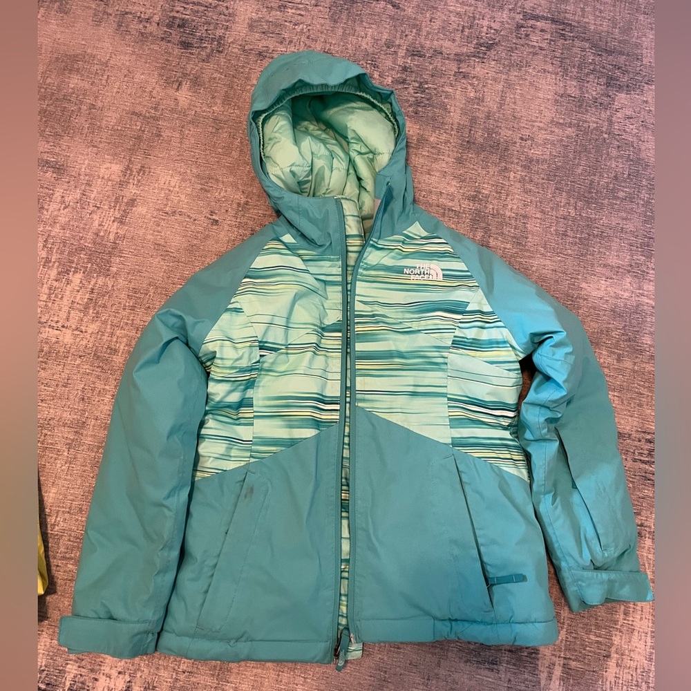 North Face girls ski coat size small (7/8)